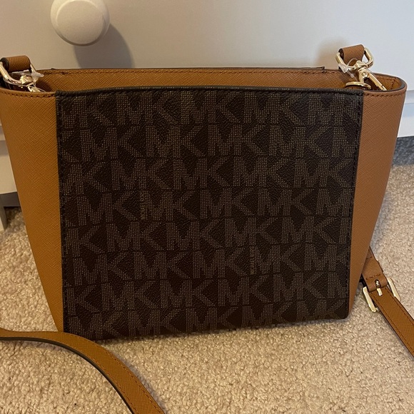 MK Md Messenger - Picture 2 of 6